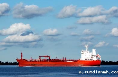 随着国际贸易的发展，进口报关也面临着新的发展趋势