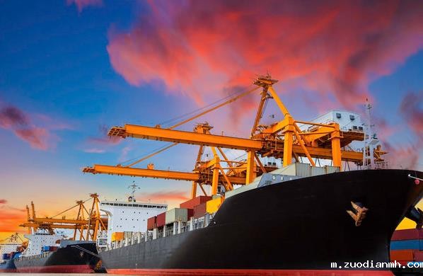 化妆品进口报关的程序和相关挑战有哪些？