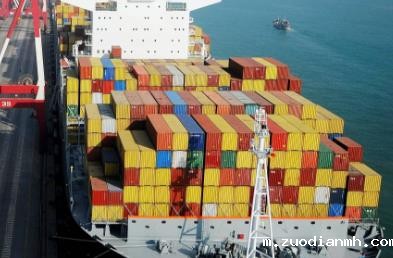 随着全球经济的发展和国际贸易的蓬勃增长，进出口货的地位日益重要