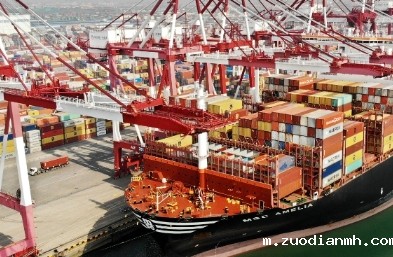 出口代理公司是一种重要的商业机构，扮演连接国内外市场的桥梁角色