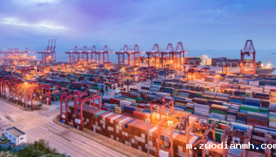进出口代理：国际贸易的桥梁与纽带，助力企业跨越国界，实现全球贸易顺畅进行